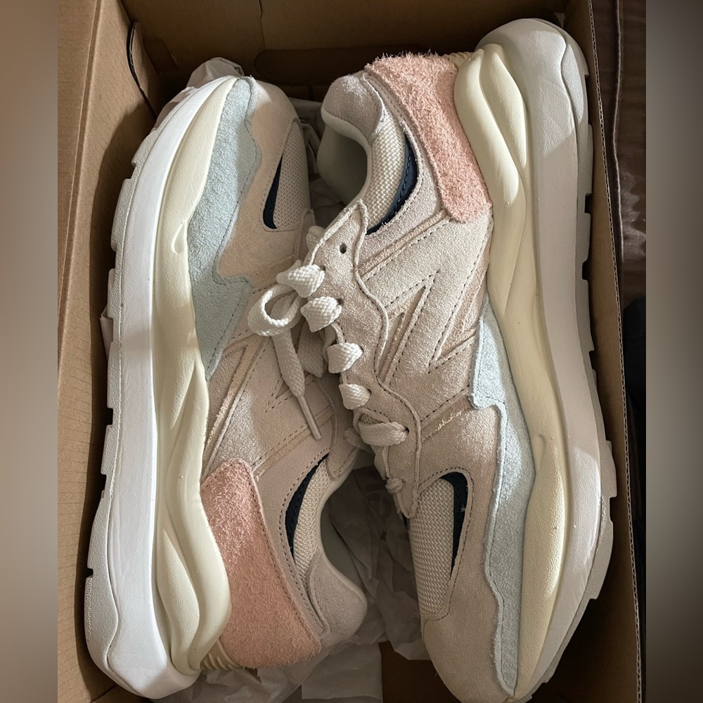 Men’s New Balance sneakers.